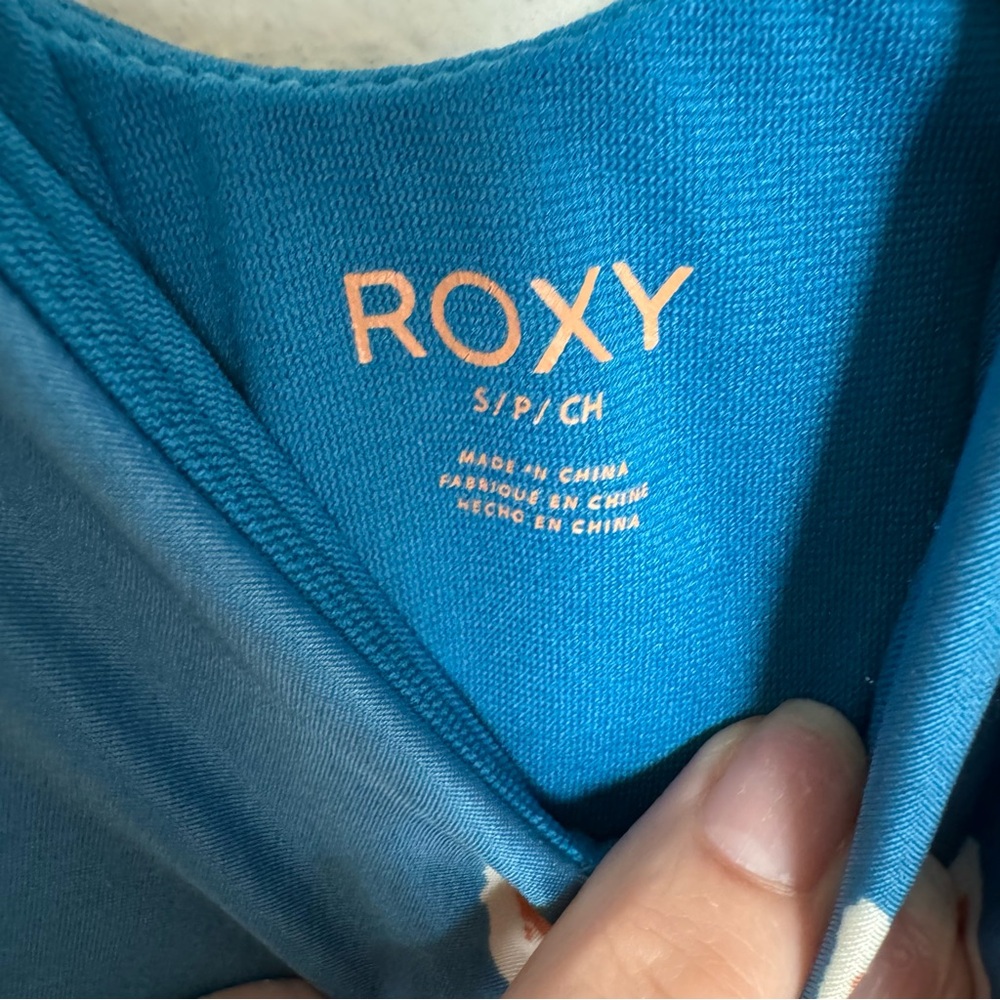Roxy Blue Floral One Piece Swimsuit Bathing suit Swim Surf‎ - Picture 6 of 6